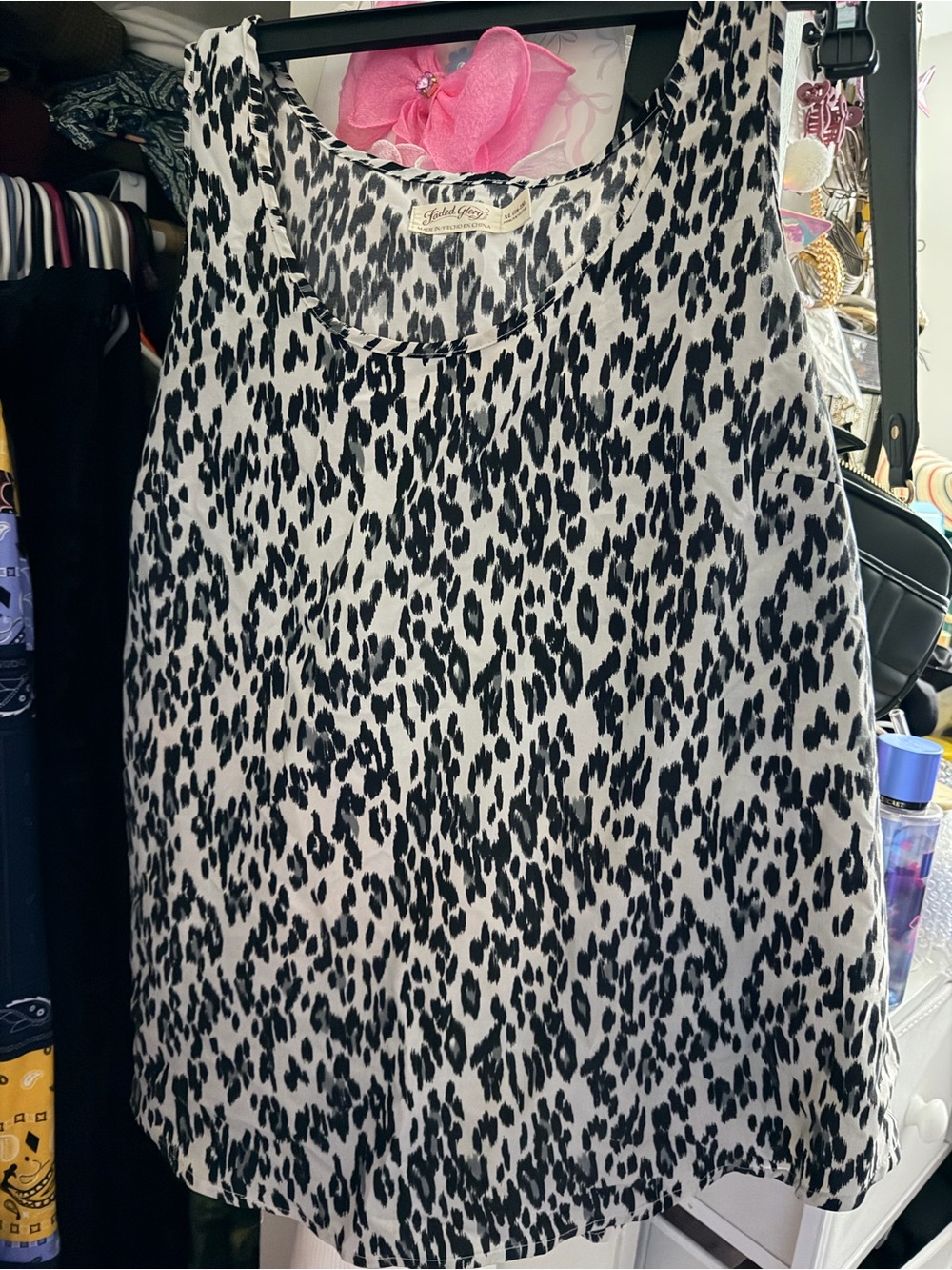 Faded Glory Black & White Leopard Print Camisole